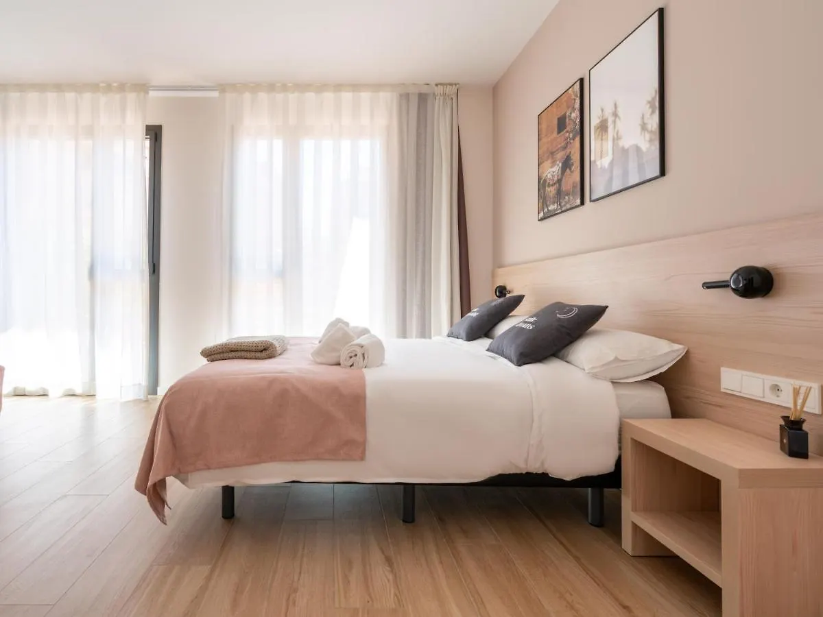 Limehome Barcelona Carrer De Besalu 82