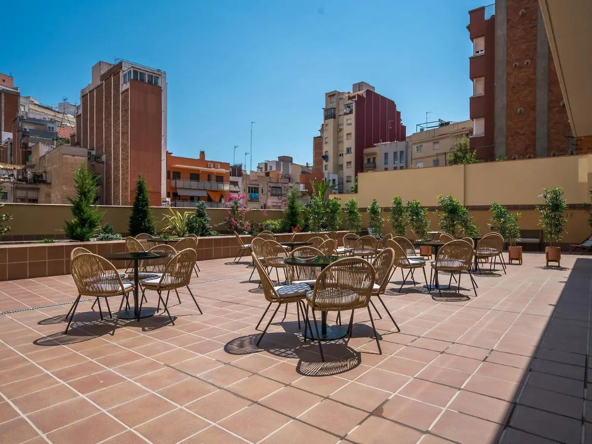 Limehome Barcelona Carrer De Besalu 82 ホテル