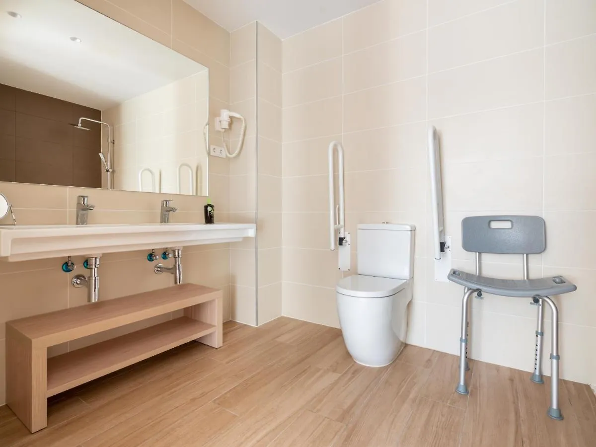 Hotell Limehome Barcelona Carrer De Besalu 82 Spanien